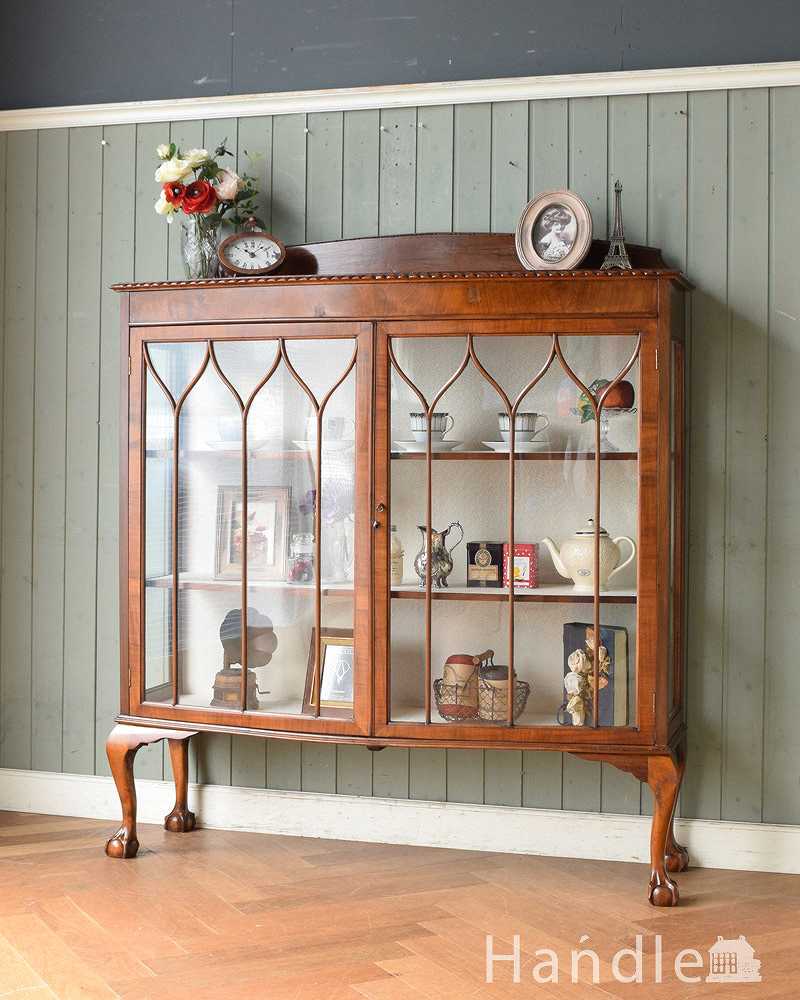 英国のアンティーク家具、ゴシックデザインのガラスキャビネット (q-1412-f)