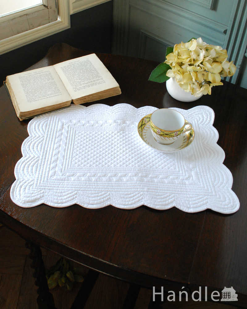 何枚あっても便利に使えるフランスcote　tableのブレイスマット（ホワイト） (gc-189)