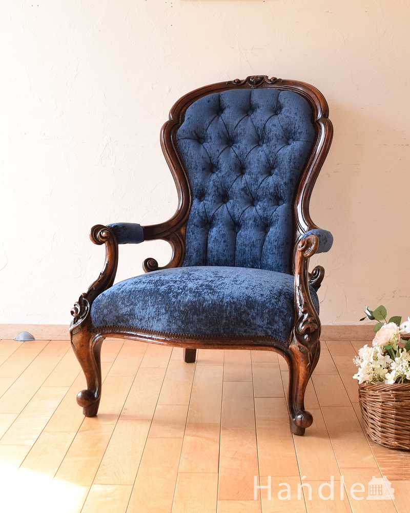 1890年代のアンティーク椅子、ブルーが美しいウォルナット材のイージーチェア（サロンチェア） (q-296-c)