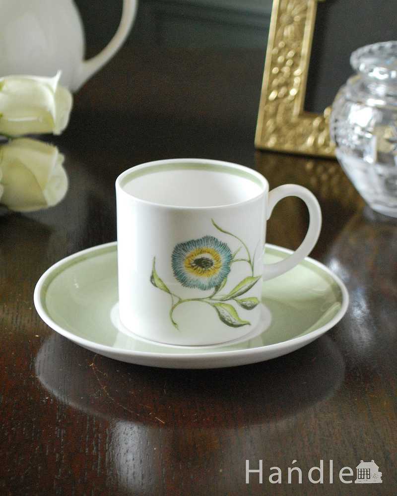 ブルーのお花が咲き誇るスージークーパーのカップ＆ソーサー（KATINA） (m-2660-z)
