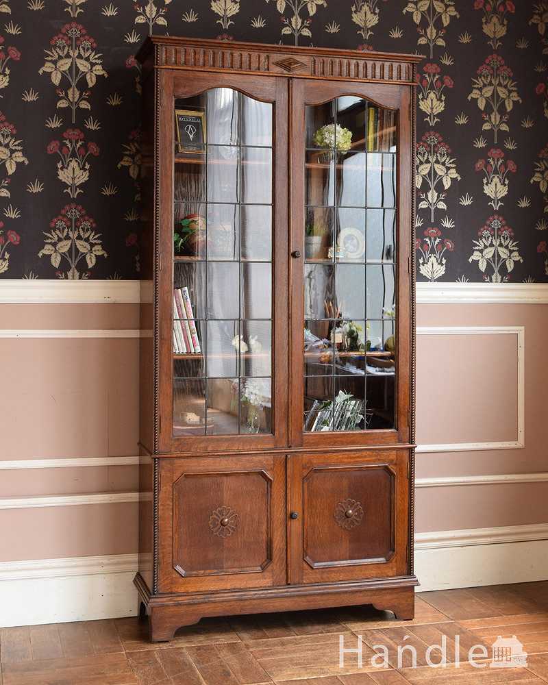 ガラス扉の美しい大きなブックケース（本棚）、英国輸入のアンティーク家具 (j-2238-f)