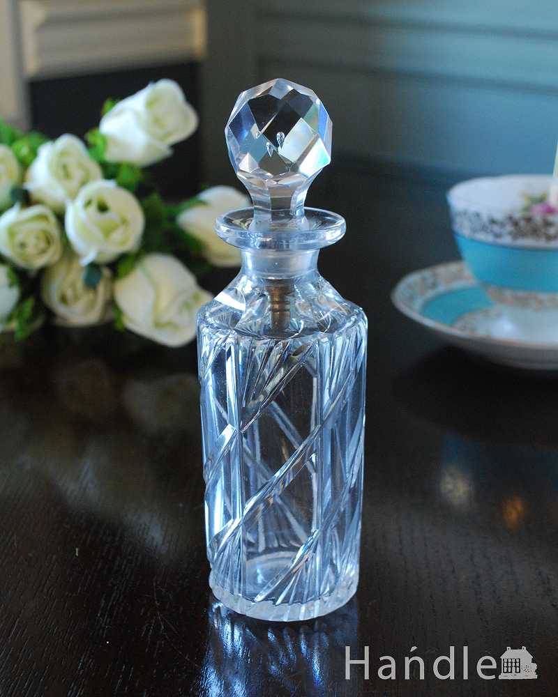 女性の憧れアンティーク香水ボトル プレスドグラスのフレグランスボトル Pg 5396 アンティーク雑貨