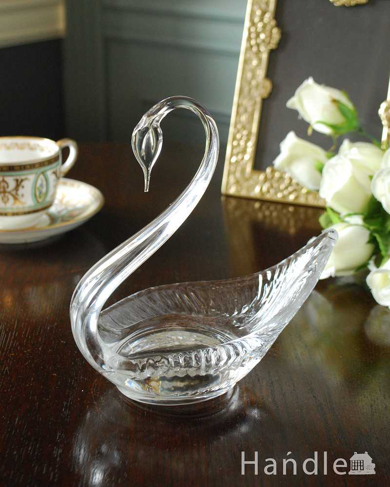 美しいガラスのスワン（白鳥）のオブジェ、アンティークプレスドグラス (pg-5529)