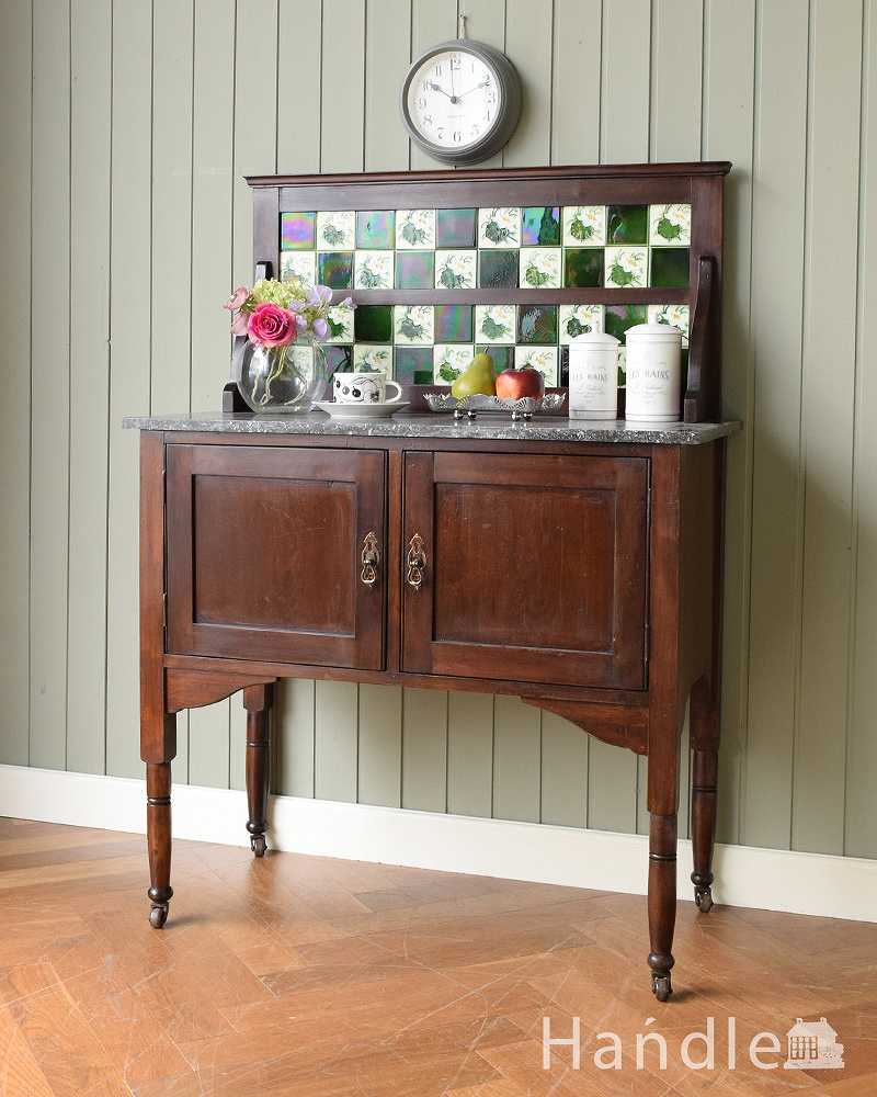 英国のアンティーク家具、お花模様のタイルがキレイなウォッシュスタンド (k-1928-f)