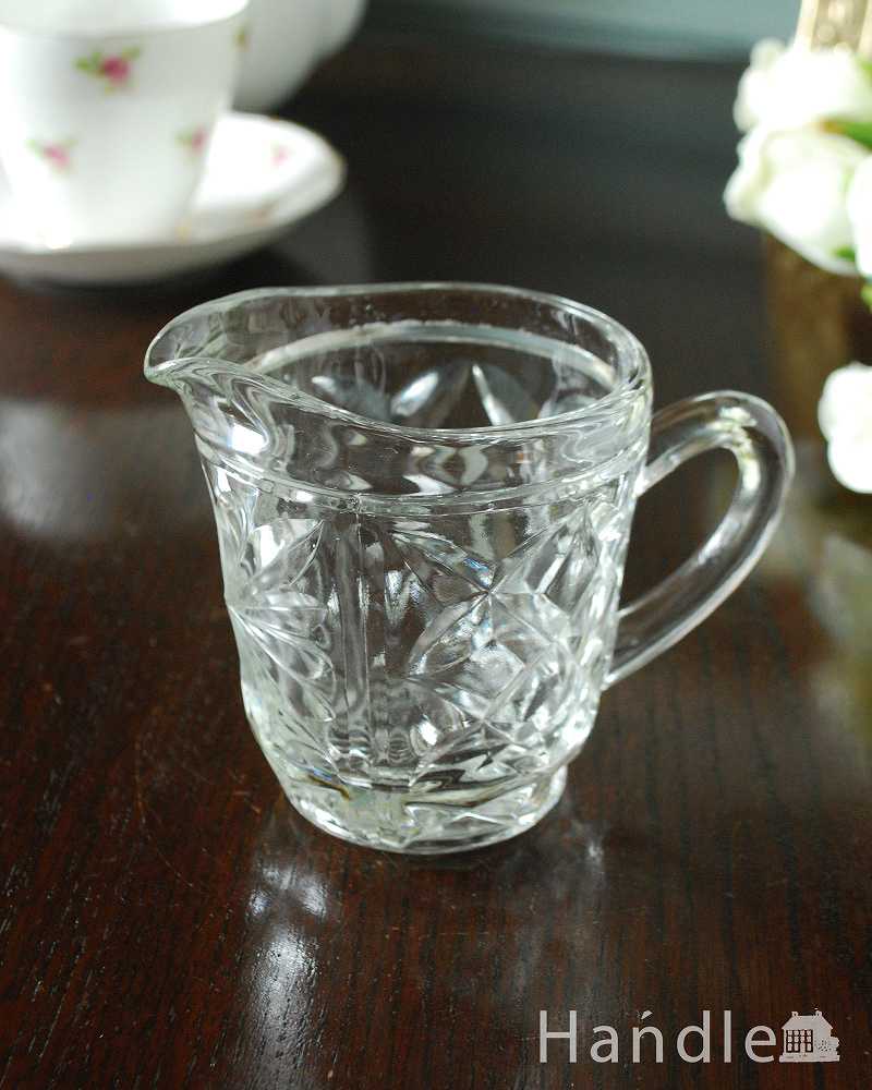 アンティーク プレスドグラス 、ティータイムが楽しくなるガラスのミルクポット (pg-5553)