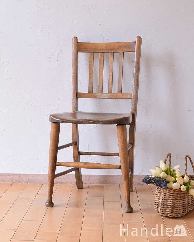 素朴で温かい雰囲気のアンティークスクールチェア、イギリスの学校で使われていた椅子 (k-1512-c)