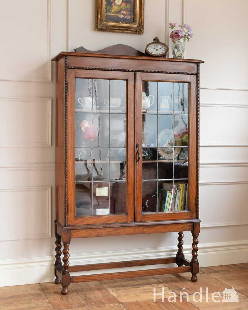 英国伝統のアンティーク家具、ステンドグラスをはめ込んだブックケース（本棚） (j-2243-f)
