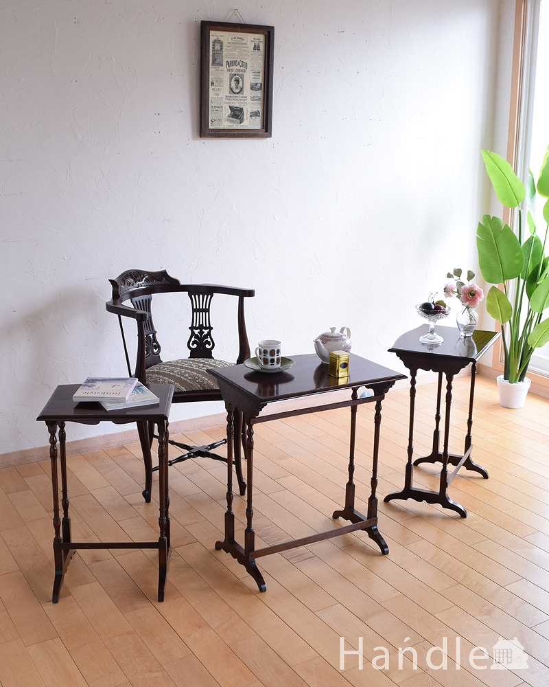 マホガニー材のアンティーク家具、脚も天板も美しいネストテーブル（３点セット） (q-1559-f)