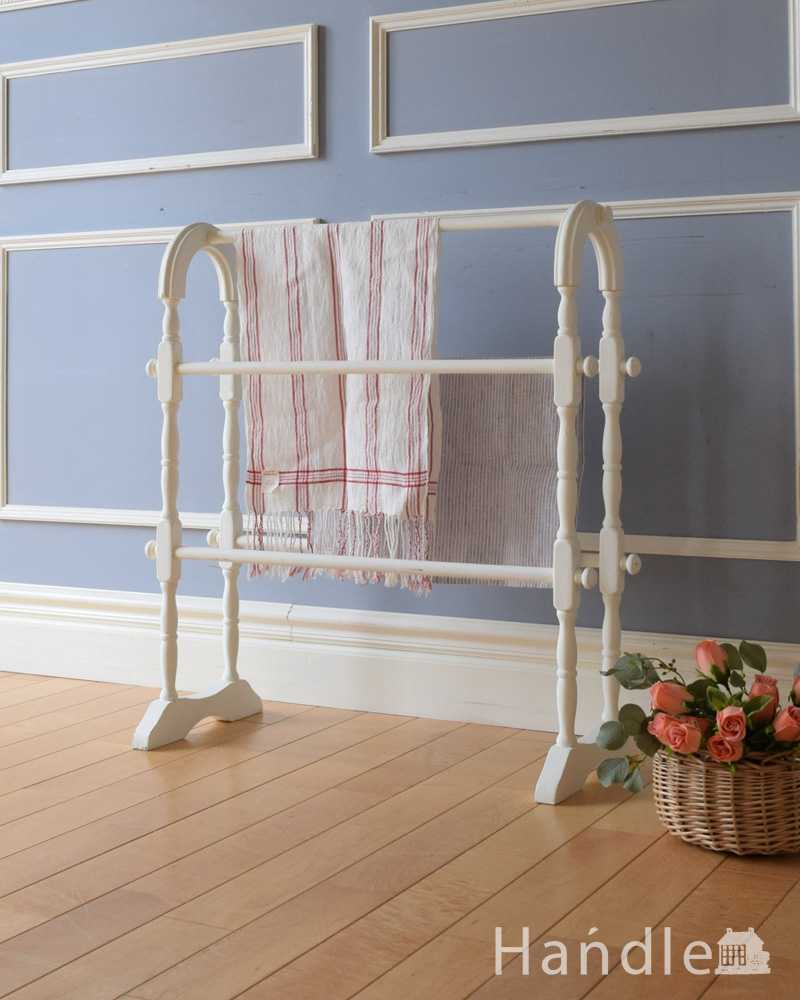 ペイント仕上げのアンティーク雑貨、木製のタオルハンガー（５本タイプ） (d-1335-f)