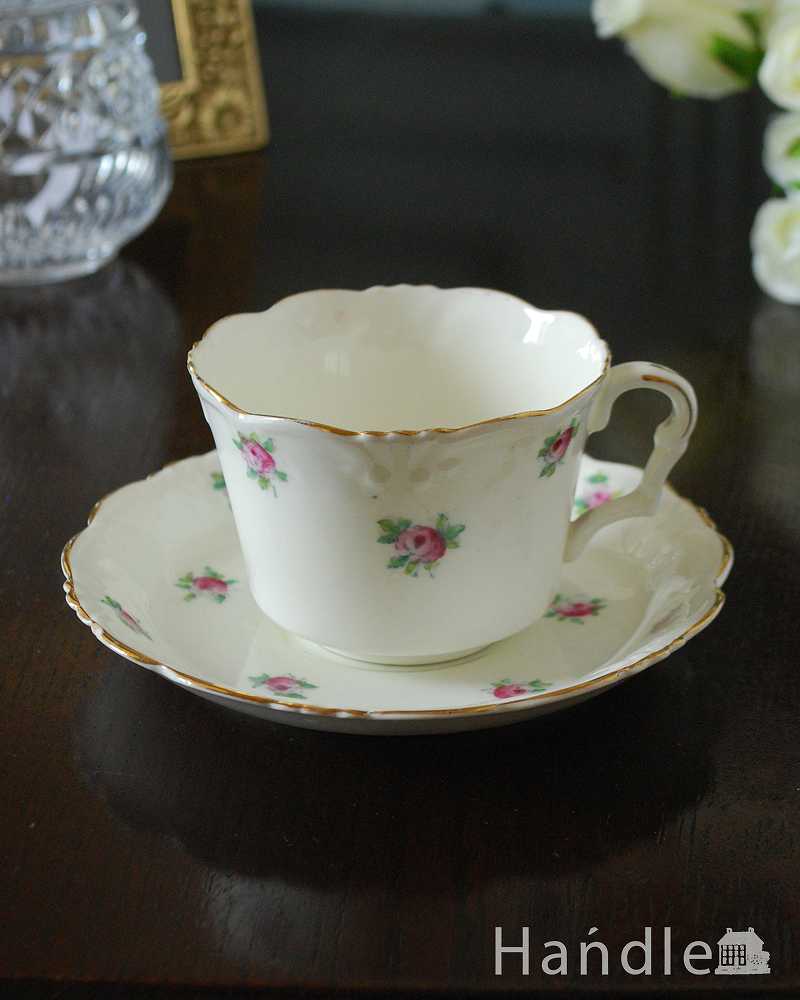 イギリスから到着した陶磁器、小さな薔薇が可愛いアンティークカップ＆ソーサー（COLLINGWOOD） (m-2964-z)