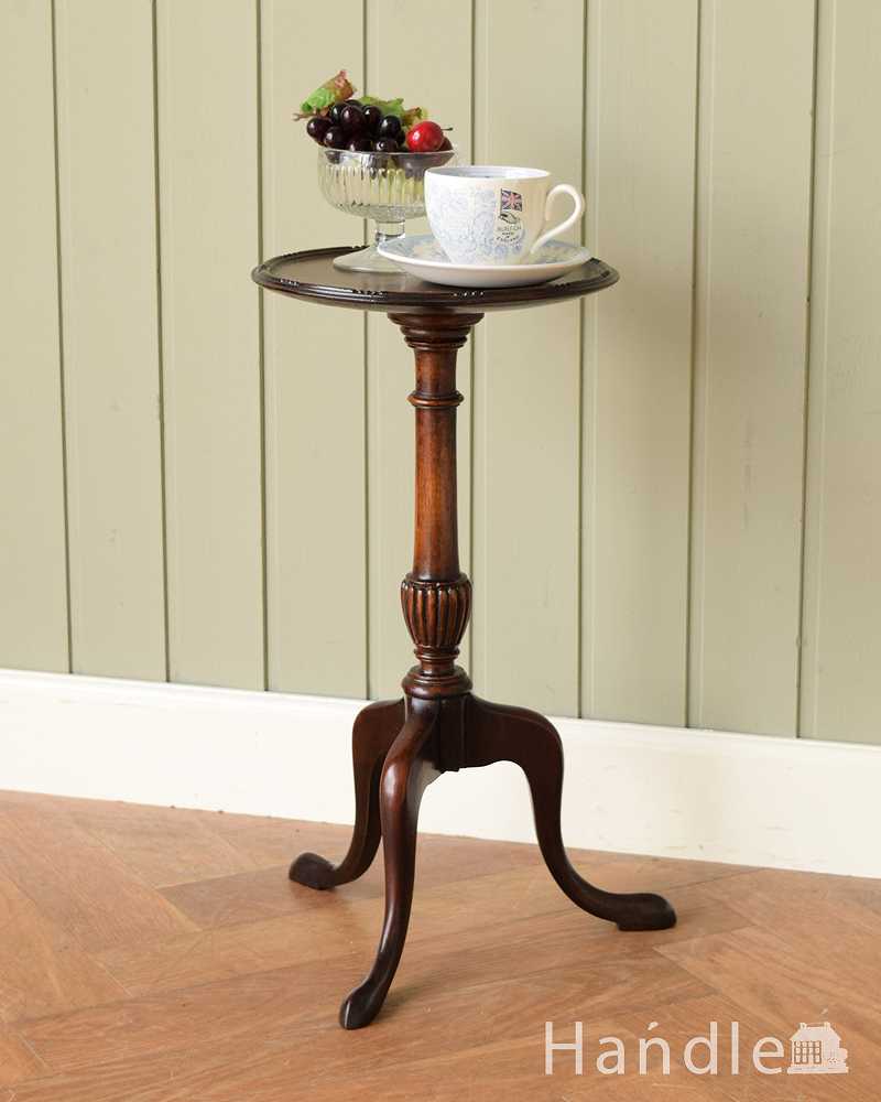 木製の丸いイギリスアンティーク家具、ティーテーブル（オケージョナルテーブル） (k-2242-f)