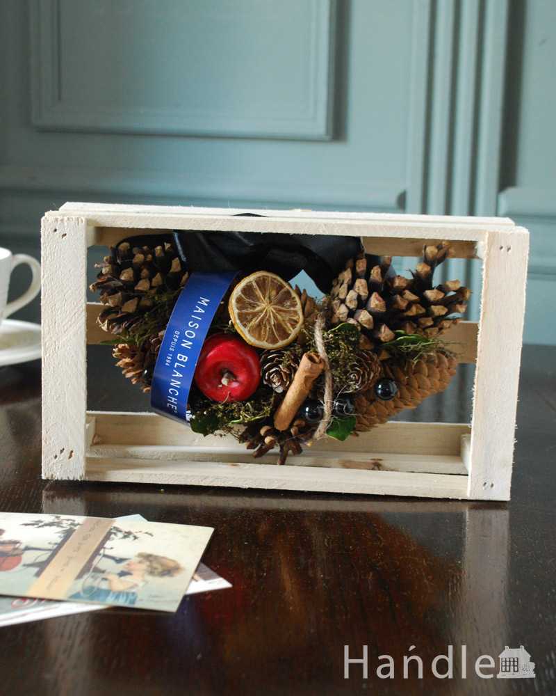 そのまま飾れちゃう木箱付き、ナチュラルで可愛いクリスマスのリース(スワッグハーフ) (cm-140)