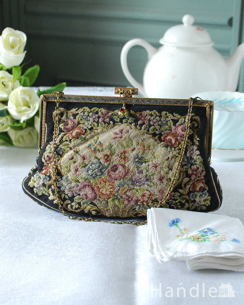 華やかな刺繍が可愛い、イギリスで見つけたアンティークプチポワンのバッグ  (h-684-z)