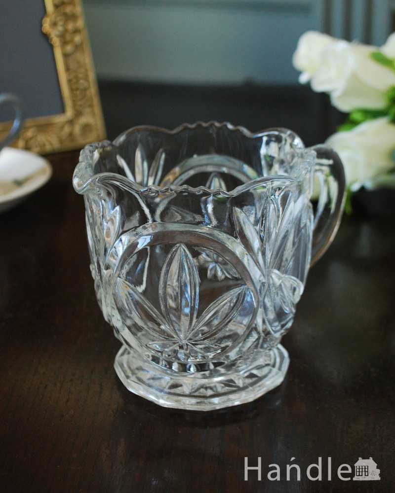 華やかなデザインのアンティークガラスのミルクポット（プレスドグラス ） (pg-5780)