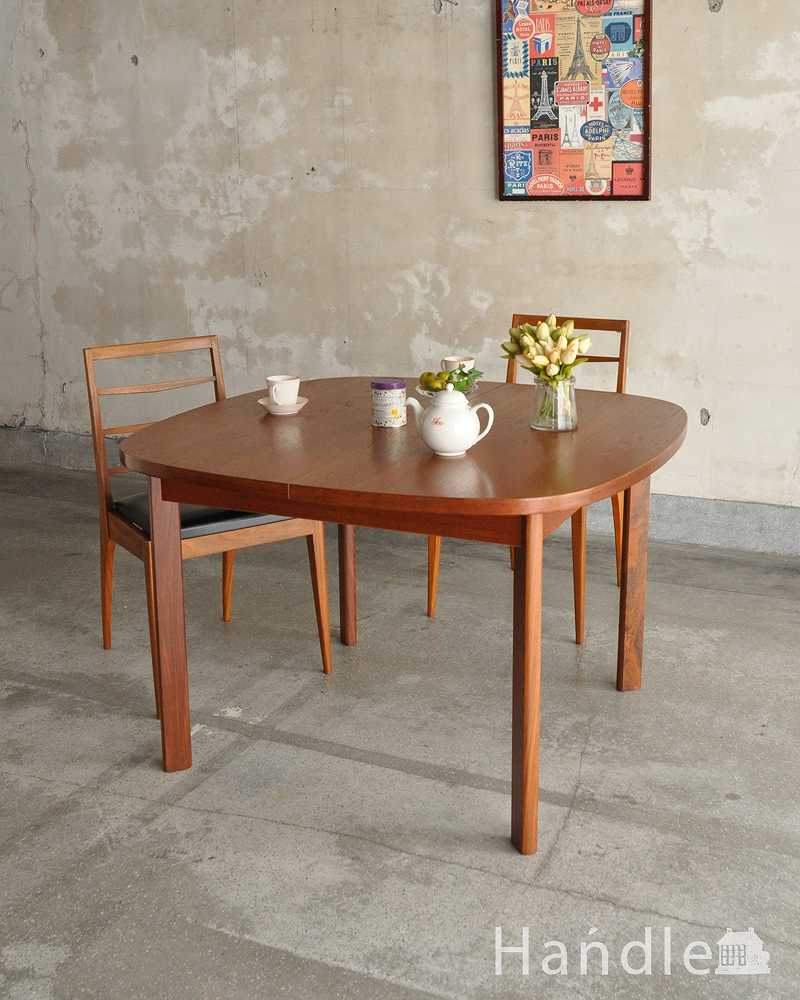 北欧デザインのダイニングテーブル、伸張できるヴィンテージ家具 (x-1179-f)