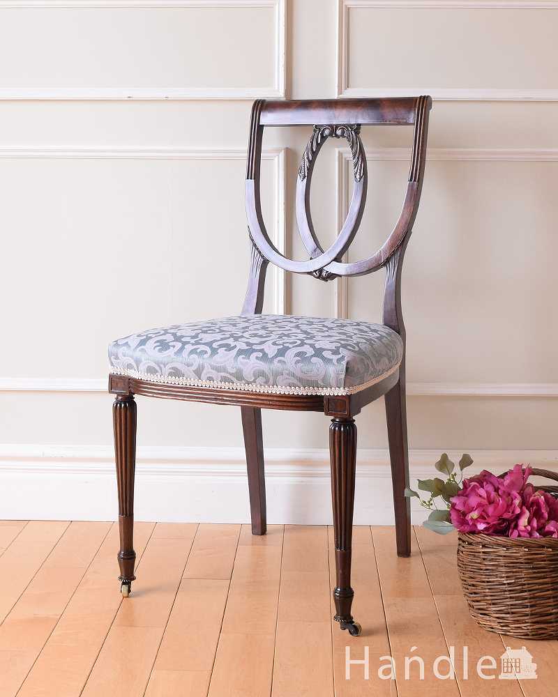 英国輸入の美しい椅子、優雅なアンティークサイドチェア(サロンチェア)  (k-1522-c)