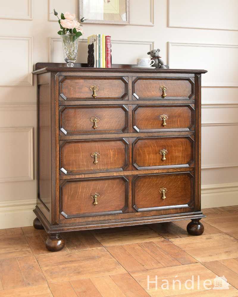 英国スタイルのアンティーク家具、かっこいいオーク材の４段チェスト  (q-1740-f)