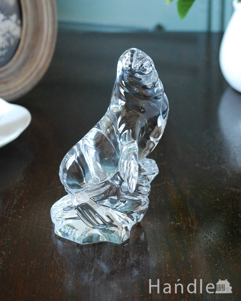 アンティークガラスのオブジェ(オットセイ)イギリスで見つけたプレスドグラス (pg-5945)