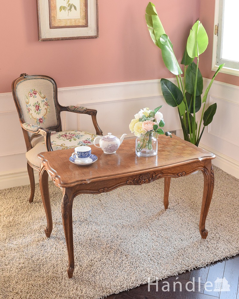 アンティークの南仏家具、美しいデザインの市松模様のコーヒーテーブル (j-2490-f)