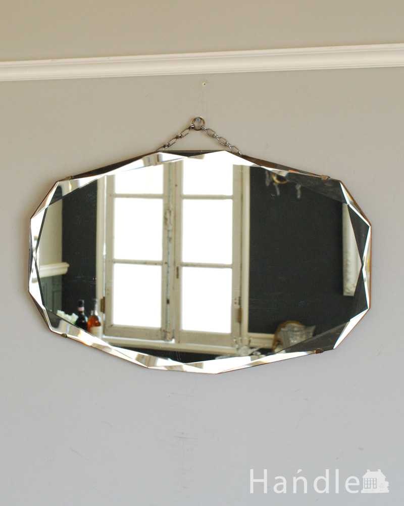 お洒落なかたちの英国の壁掛け鏡、アンティークカッティングミラー  (k-3502-z)