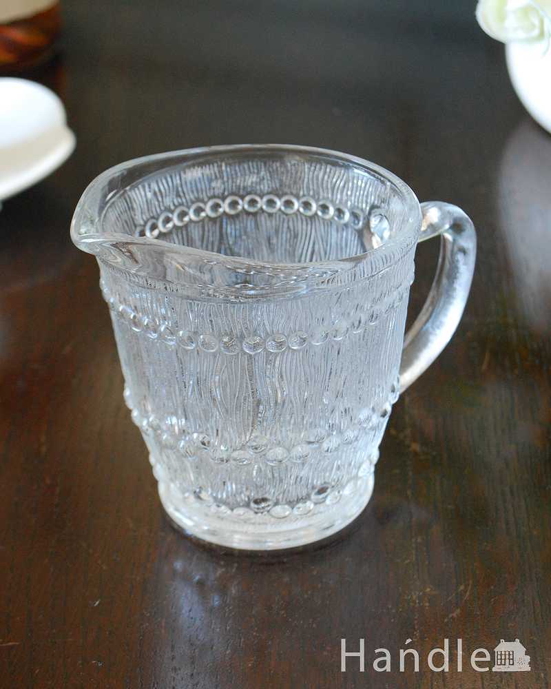 アンティークのプレスドグラス、繊細な模様のガラスのミルクポット (pg-6085)