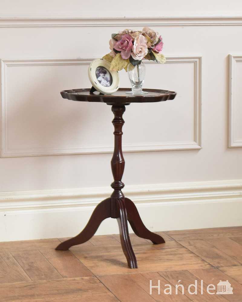 アンティークの英国家具、グリーンがキレイな革張りのワインテーブル（オケージョナルテーブル） (j-2583-f)