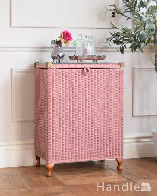 色もデザインもめずらしいアンティークロイドルームのランドリーボックス (k-2718-f)