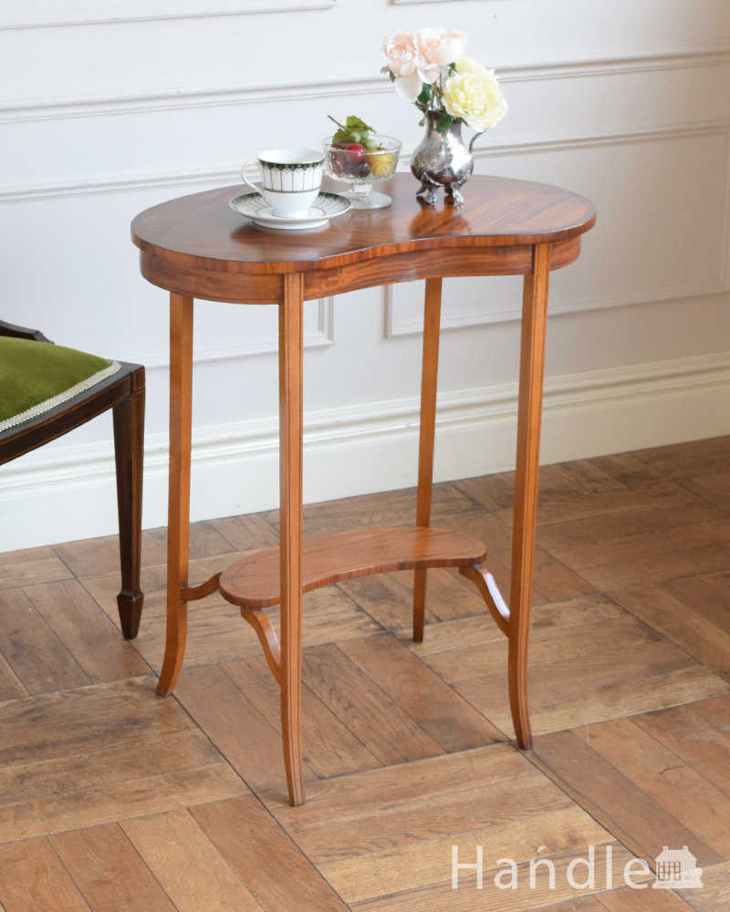 英国のアンティークテーブル、キドニー型のおしゃれなティーテーブル (q-2058-f)