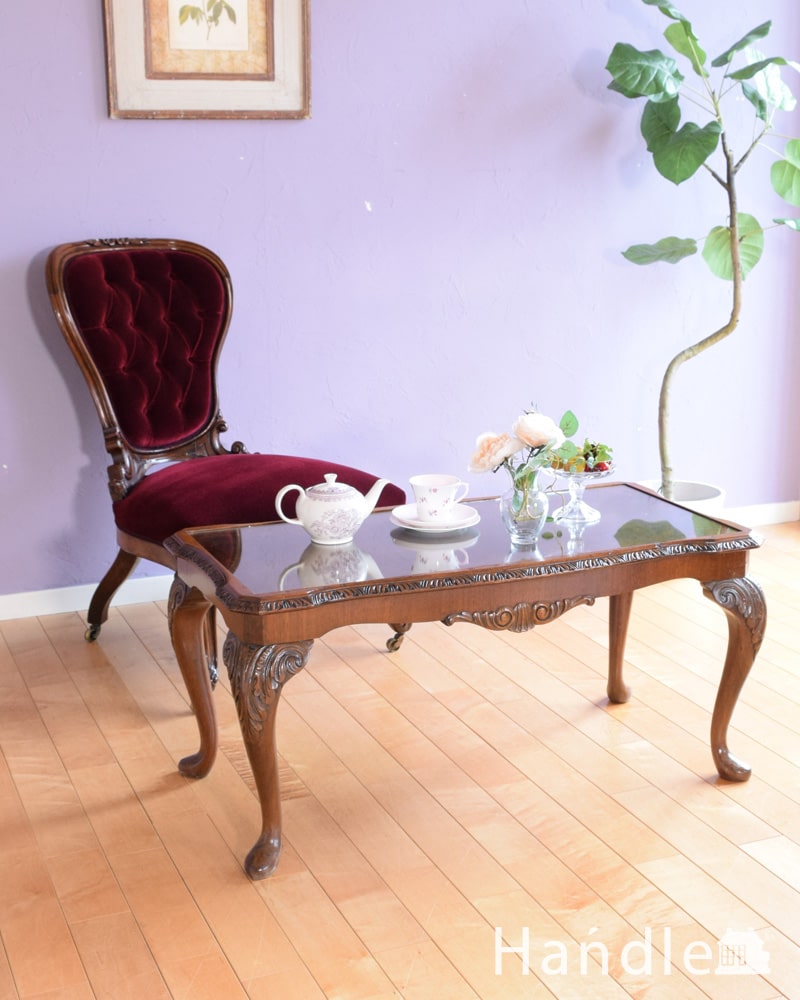 美しい木目のアンティーク家具、ガラストップの優雅なコーヒーテーブル (q-2102-f)