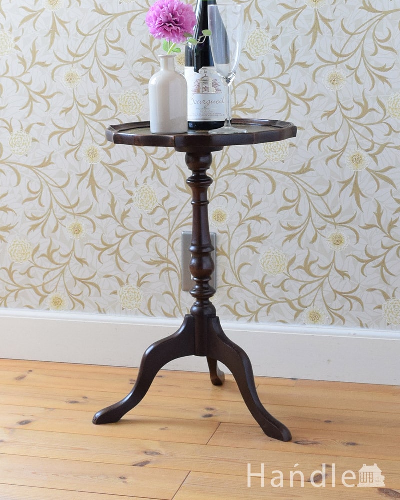 アンティークの英国家具、グリーンがキレイな革張りのワインテーブル（オケージョナルテーブル） (j-2681-f)