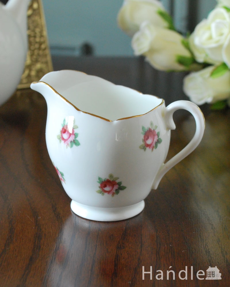 Adderley（アドレイ）窯の陶磁器、バラの花のミルクピッチャー (m-4006-z)