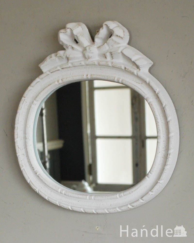 アンティーク調のおしゃれな鏡、大きなリボンのウォールミラー（横型） (n8-079)