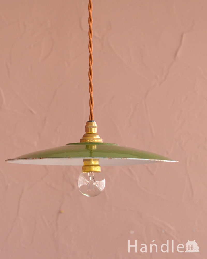 フランスのアンティーク照明、ホウロウシェードのペンダントランプ（コード・シャンデリア球・ギャラリーなし） (x-947-z)