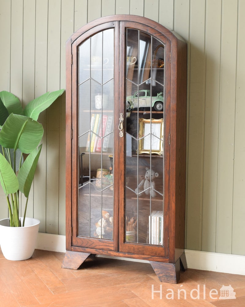 イギリスのアンティーク本棚、ステンドグラスの扉が美しいブックシェルフ  (j-2717-f)