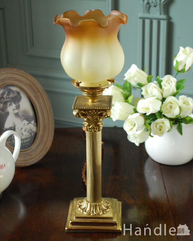 アンティークのテーブルランプ、真鍮製のイギリスの照明（Ｅ17シャンデリア球付） (k-4183-z)