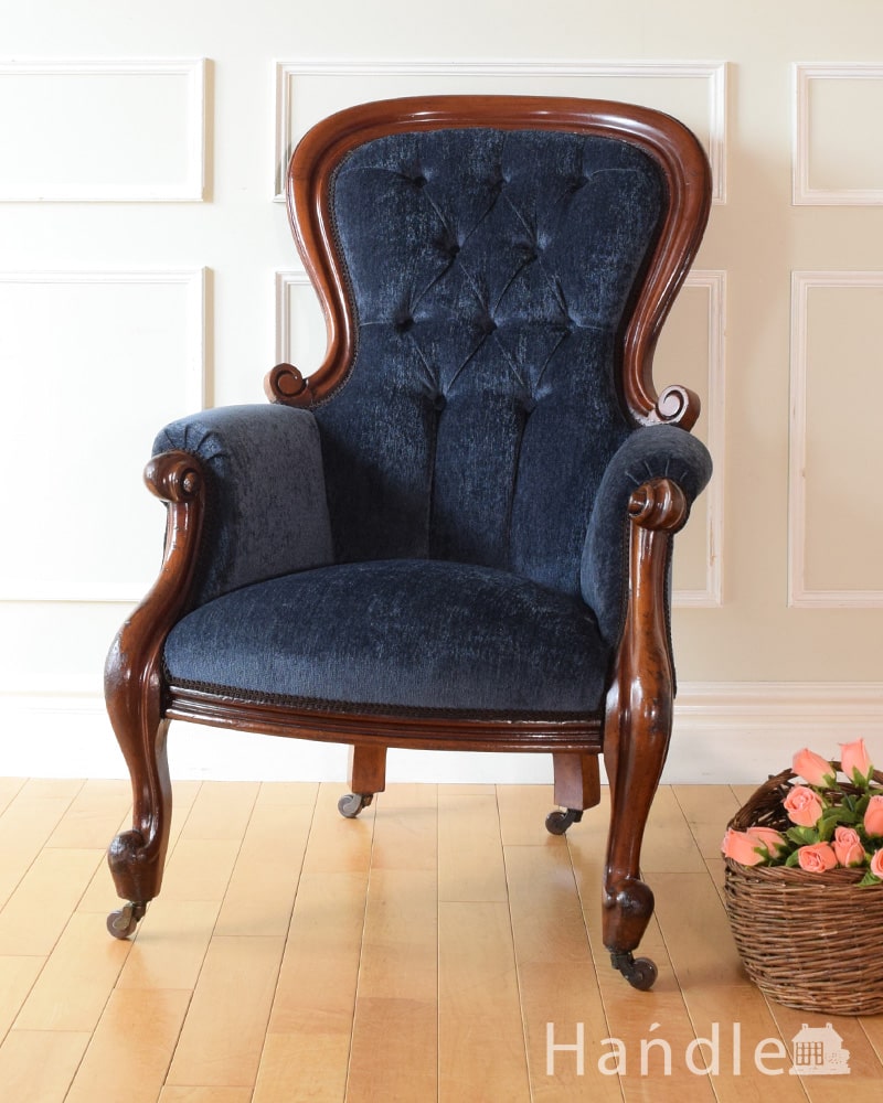 英国アンティークのパーソナルチェア、ゆったり座れる優雅な椅子(q-408-c)｜アンティークチェア・椅子