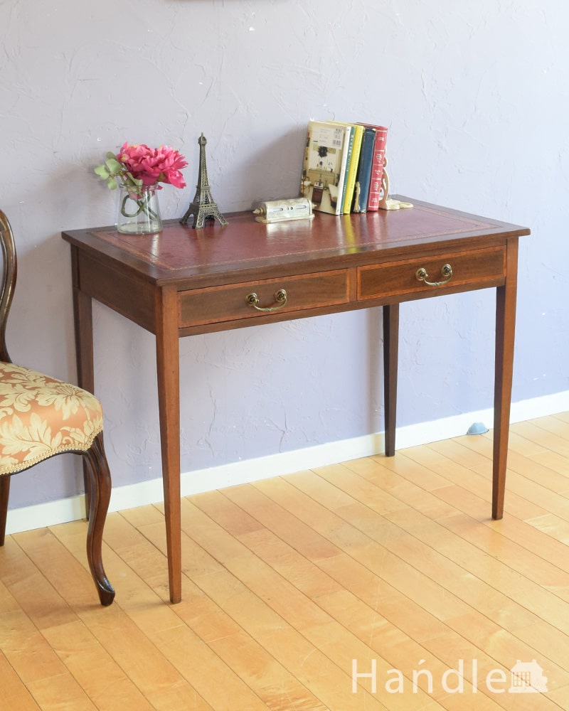 アンティークのコンソールテーブル、象嵌が美しい英国の家具