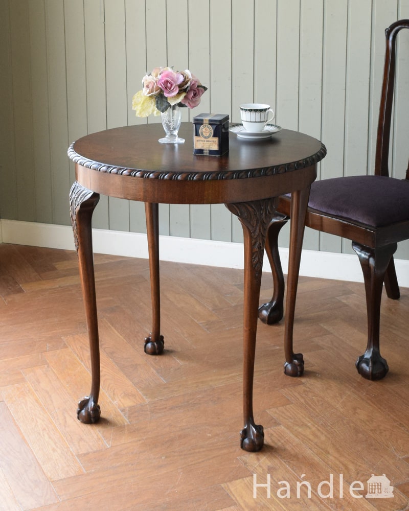 アンティークのマホガニー材の家具、クロウ＆ボールの脚が美しいオケージョナルテーブル (q-2254-f)