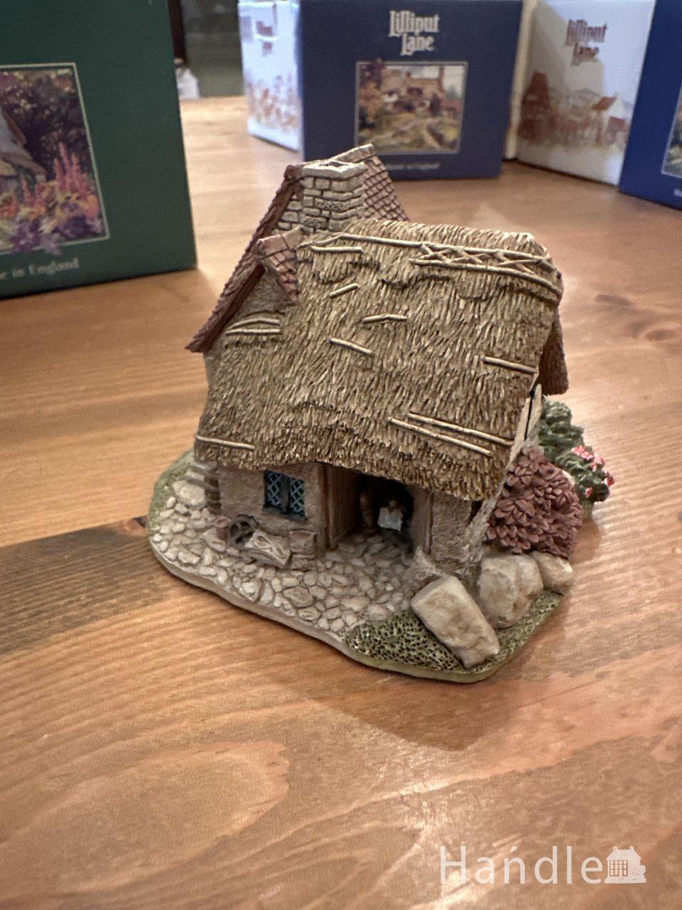 Lilliput Lane