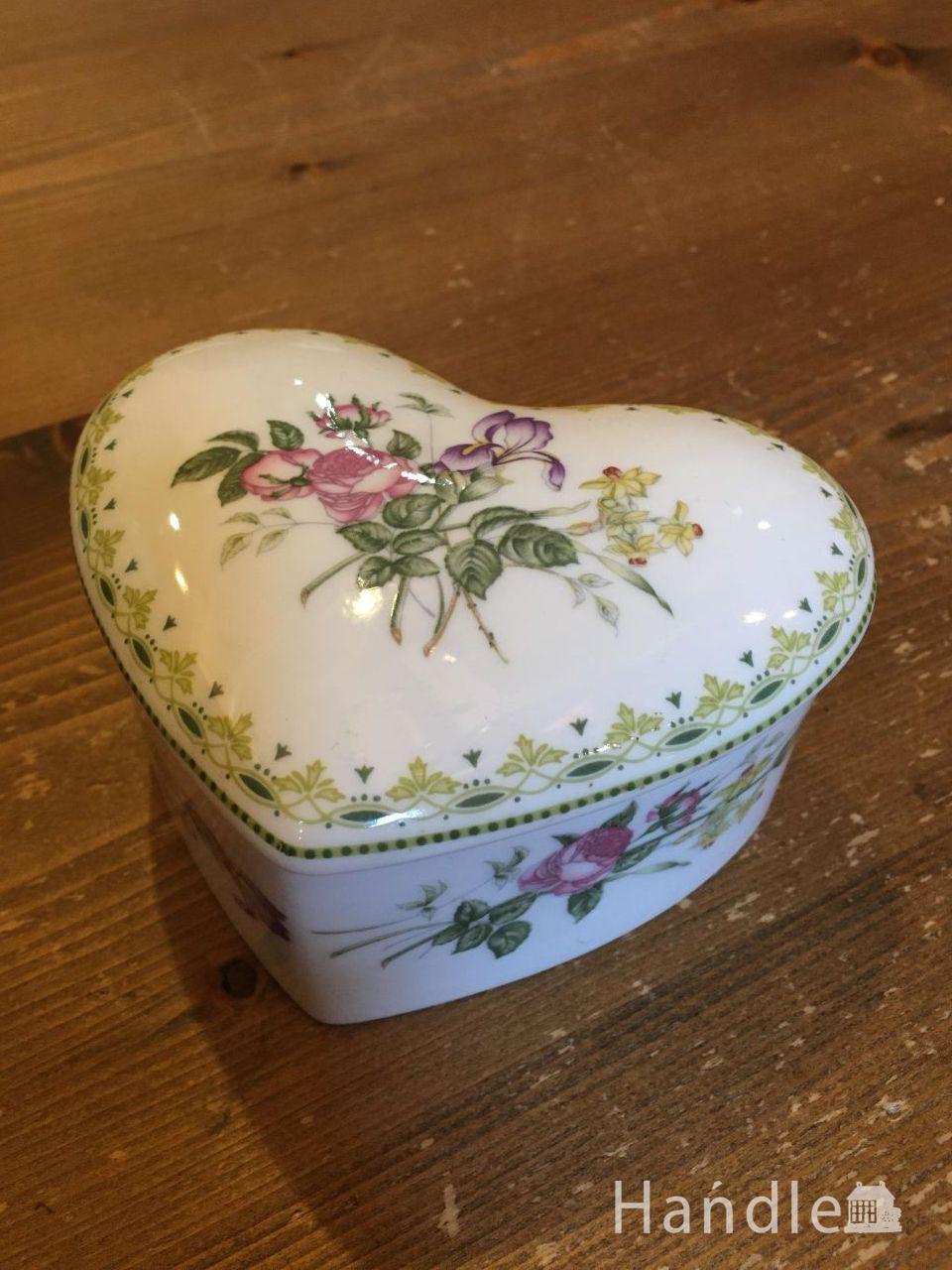 ROYAL DOULTON 　CAMILLA ハート小物入れ (h-1269-z)