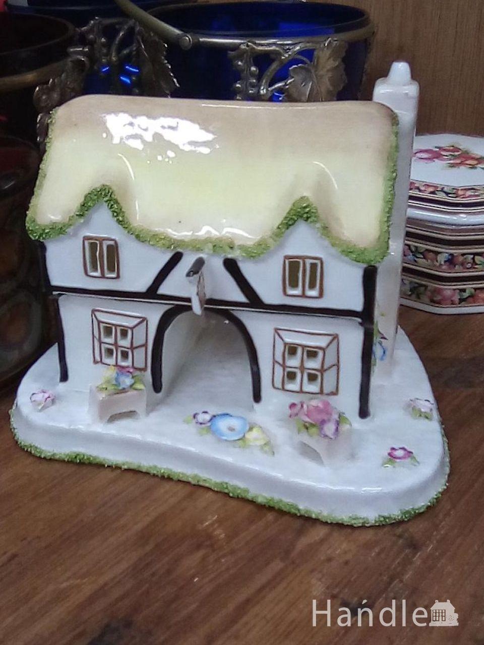 アンティ―ク　COALPORT ハウス フィギュア (m-9746-z)