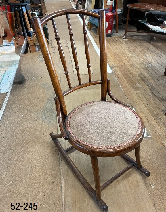 アンティーク ロッキングチェアー (k-1958-c)