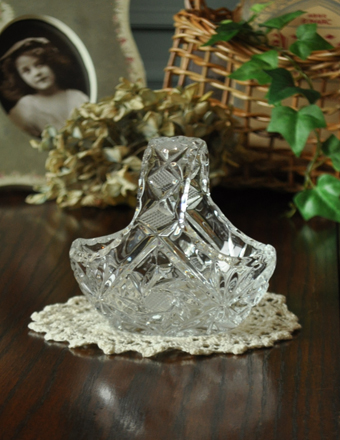 1940年代のアンティーク プレスドグラス  (pg-1762)