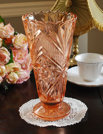 1940年代のアンティーク プレスドグラス (pg-2116)