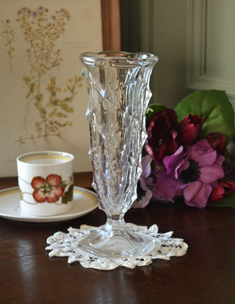 アンティークの花瓶 ガラスのフラワーベース プレスドグラス(pg-2468