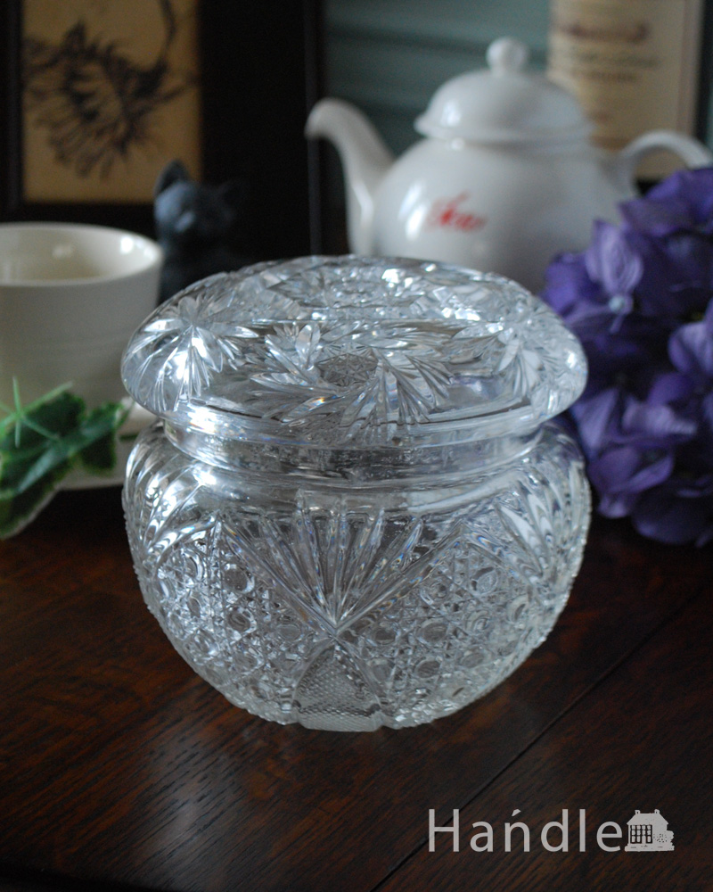 水玉模様にお花の模様・・・カッティングが美しいアンティークプレスドグラス(ピクルスジャー) (pg-4019)
