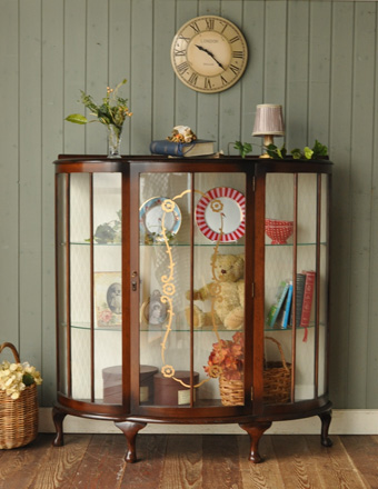 2013年11月20日にご成約済み。1940年代のアンティーク ガラスキャビネット (q-206-f)