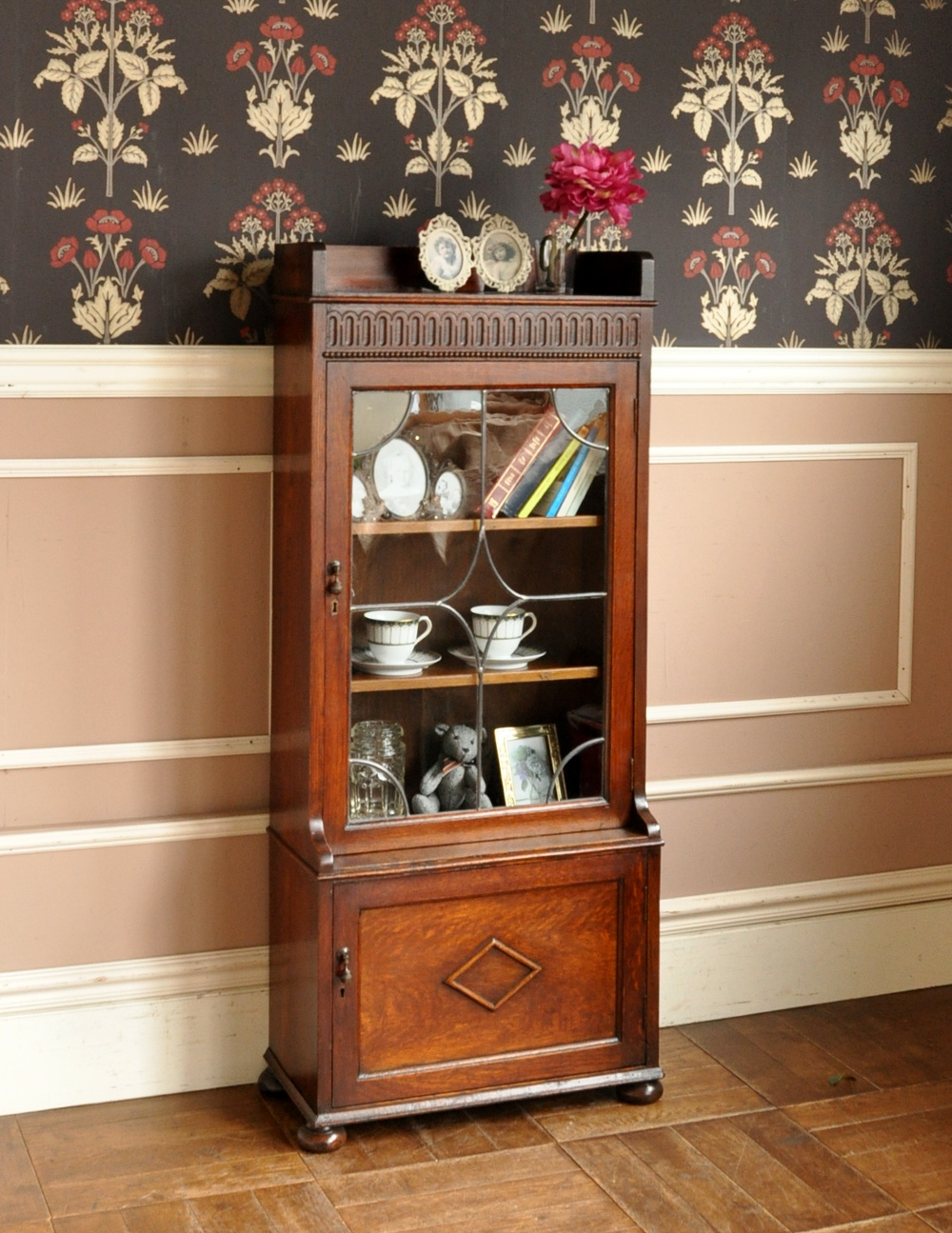 イギリスのアンティーク家具、ガラス扉のブックケース（本棚） (q-428-f)