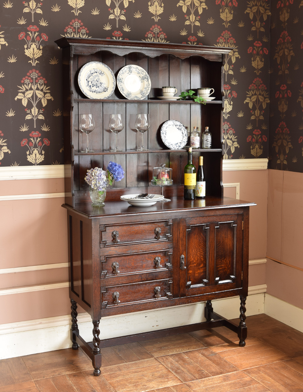 アンティークの英国家具、引き出し付のウェルッシュドレッサー（食器棚）(q-509-f)｜アンティーク家具