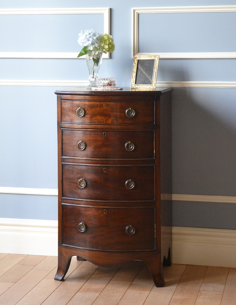 マホガニー材の美しい英国のアンティーク家具、ペディスタルカップボード（チェスト） (q-552-f)